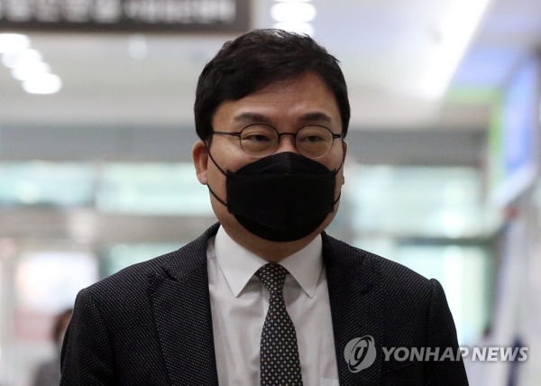 '이스타 횡령·배임 혐의' 이상직 전 의원, 항소심도 '징역 6년'