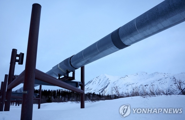 ▲알래스카를 남북으로 관통하는 가스관(연합뉴스 제공)
