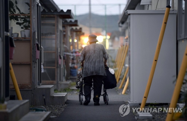 [韓경제 아킬레스건](11) 고령자 가구 1인화 : 돌봄 부재와 고독사 문제