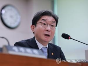 이억원 "AI활용 해킹 가능성…금융권 최고수준 경각심 가져야"